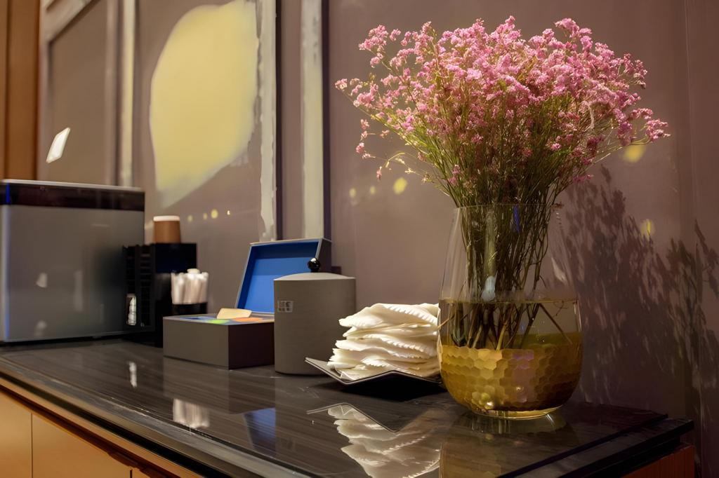 Yitel Premium(Shanghai Zhongshan Park) 13/50