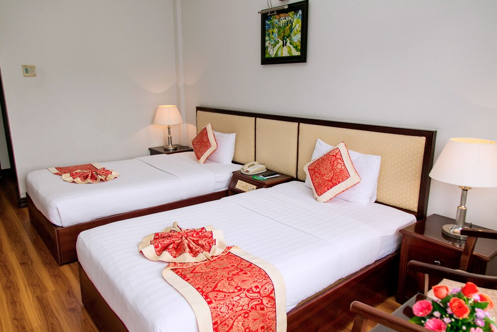 Seagull Hotel 23/72