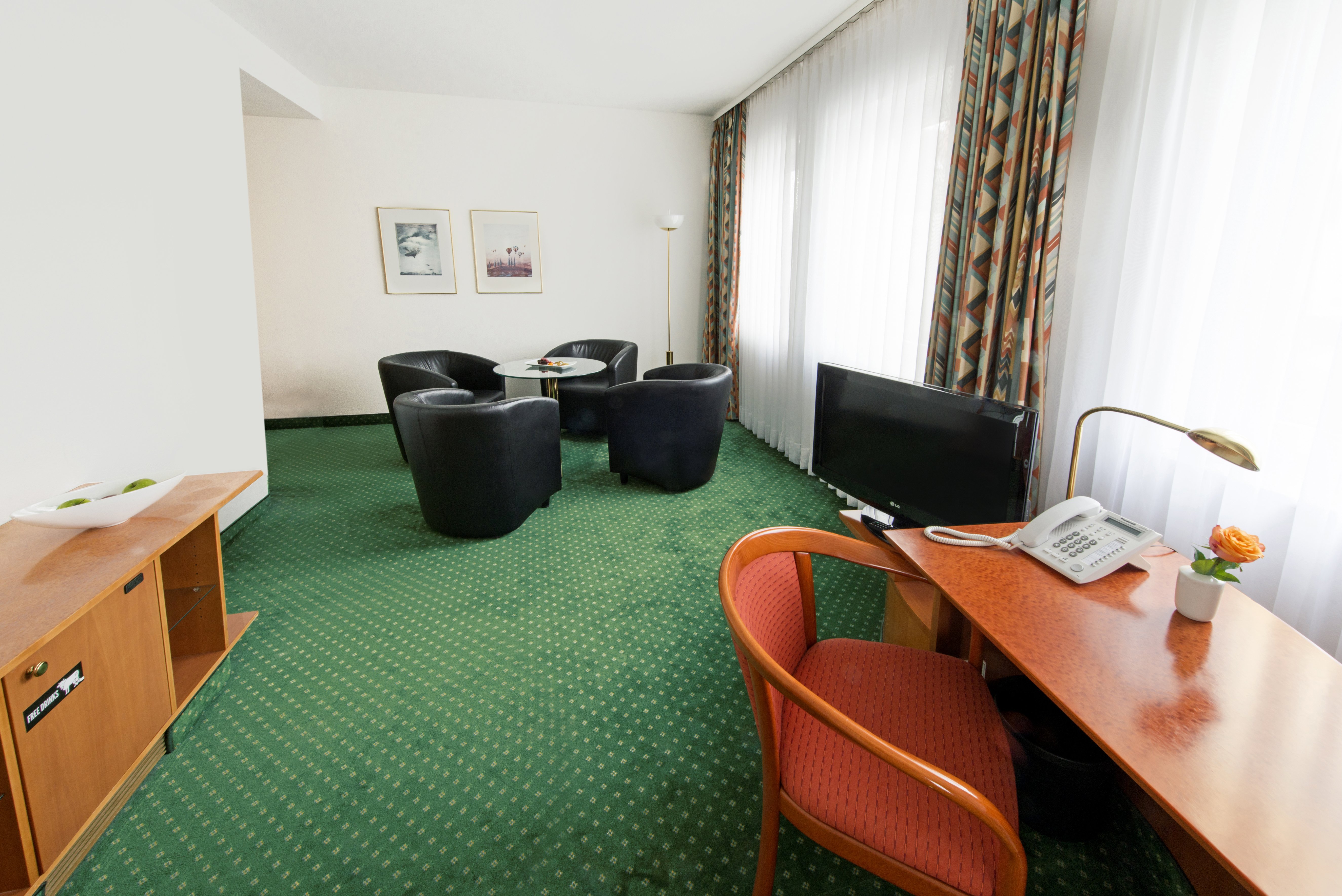 Dormero Hotel Dresden Airport Formerly Airport Hotel Dresden 48/52
