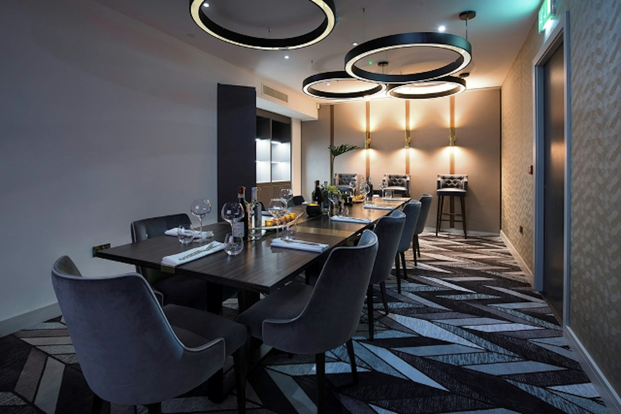 Seven Hotel 57/57