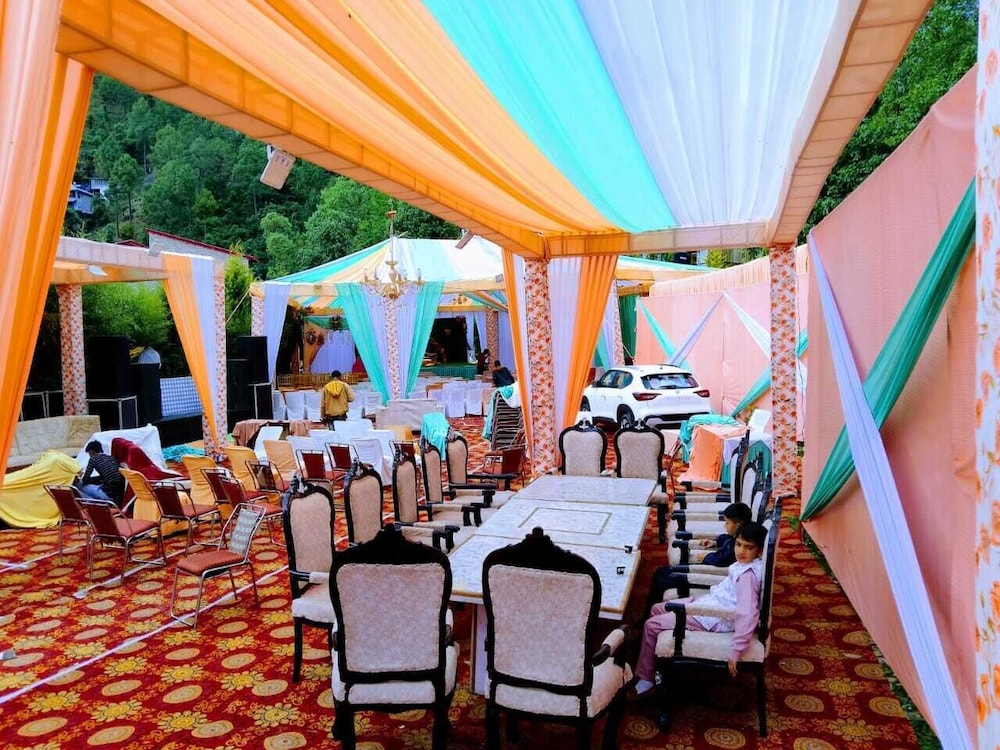 Damyanti Residency Hotel 44/50