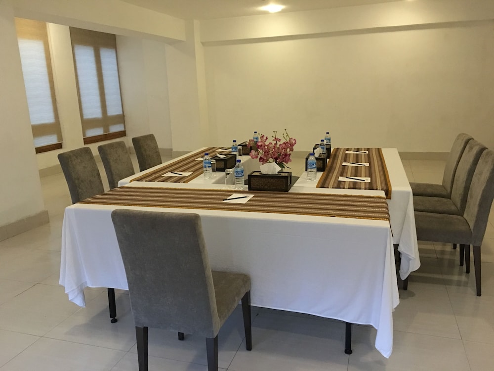 OSEL HOTEL 37/49