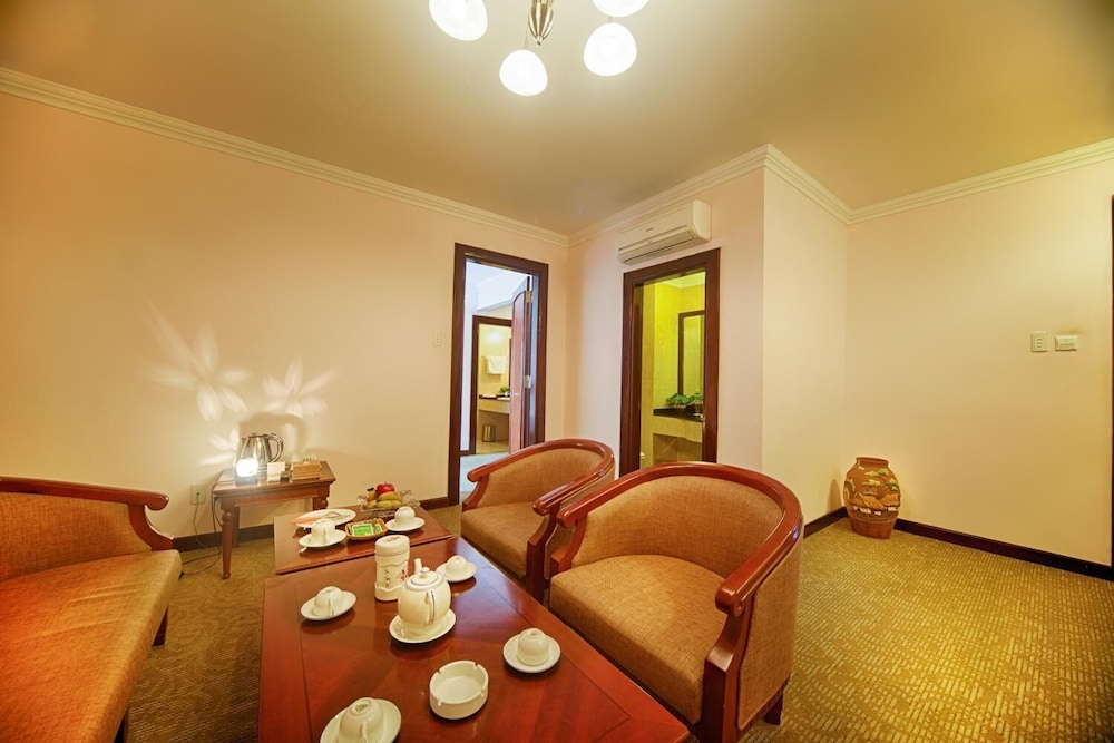 Muong Thanh Grand Phuong Dong Hotel 34/44