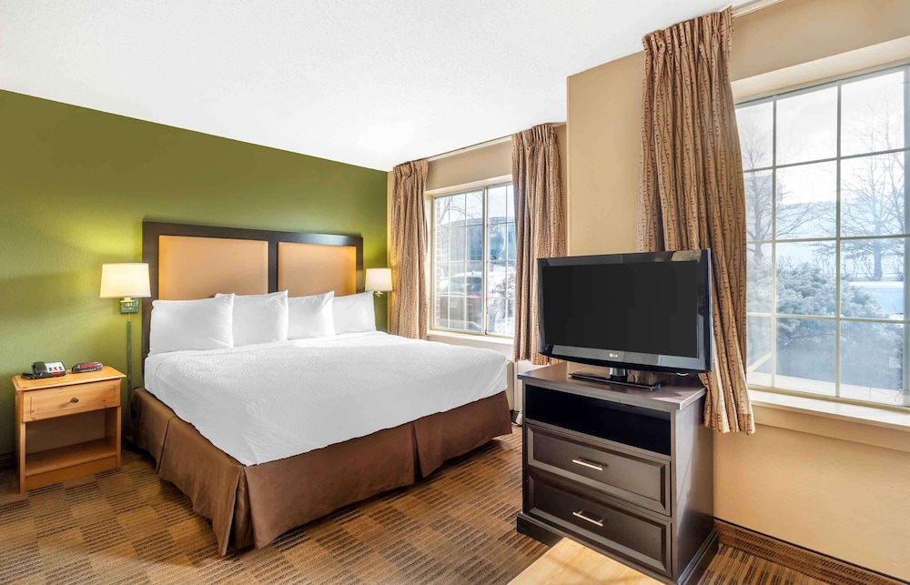 Extended Stay America - Chicago - Westmont - Oak Brook 12/44