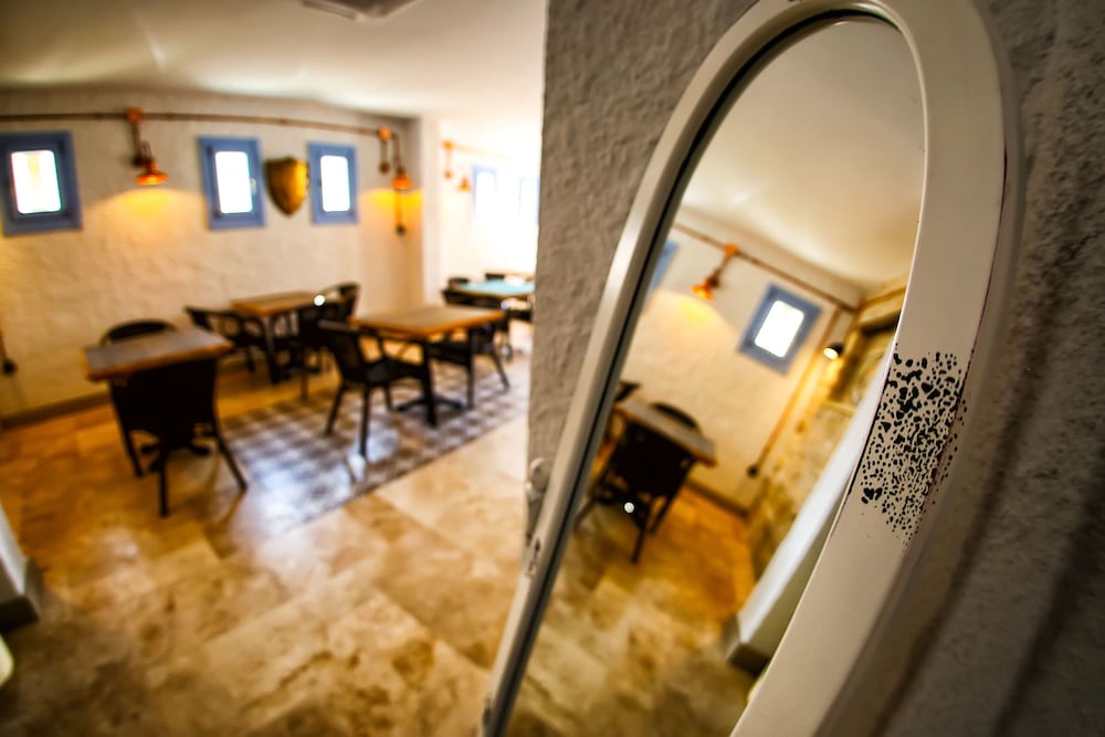 Villa Fanti 37/47