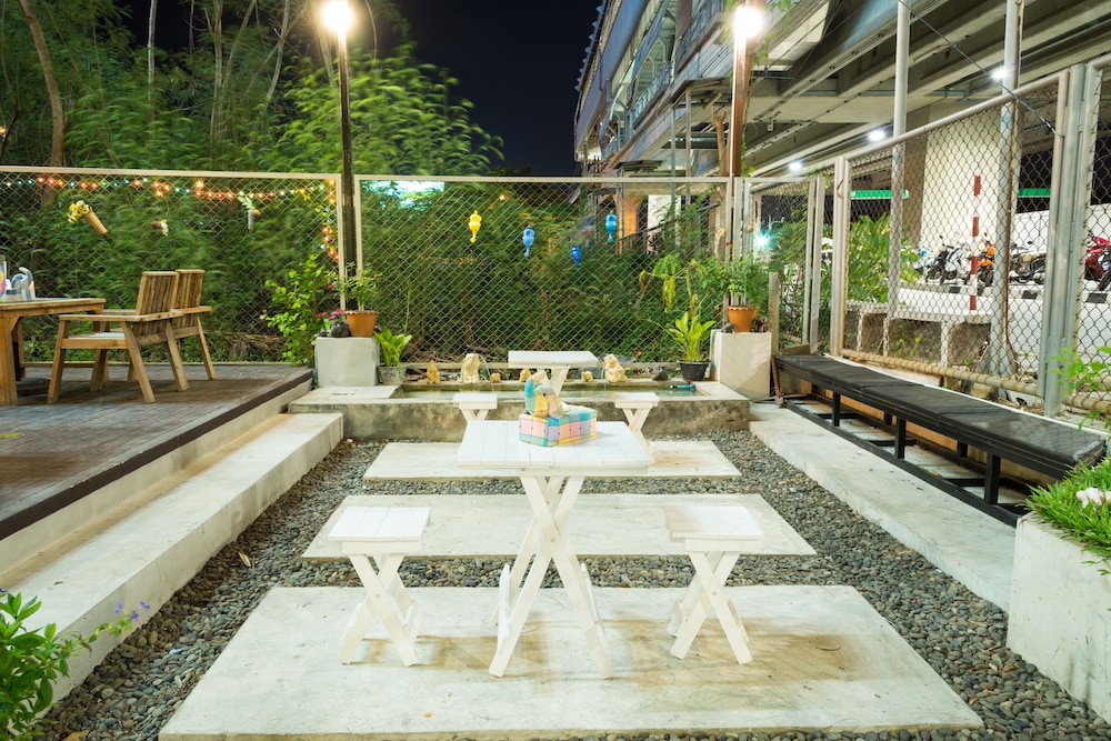 NTY Hostel nearby BKK Airport 34/39