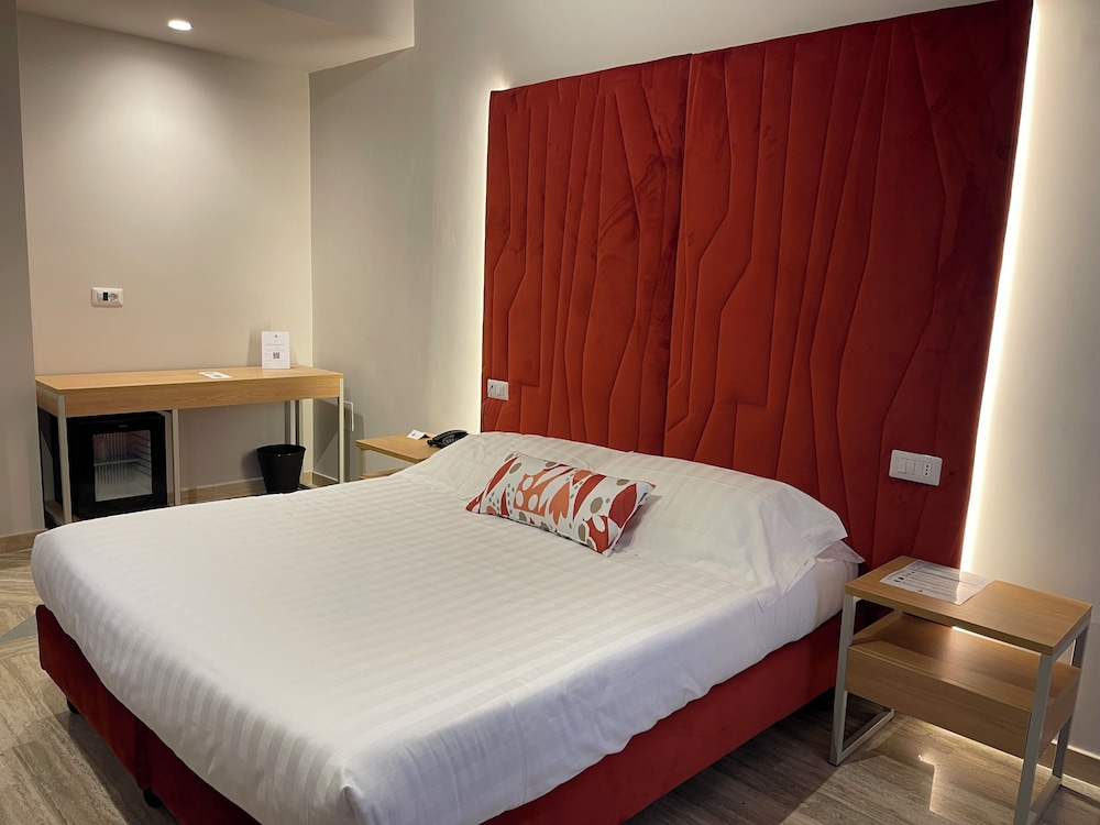 Sant Elia Hotel 11/49