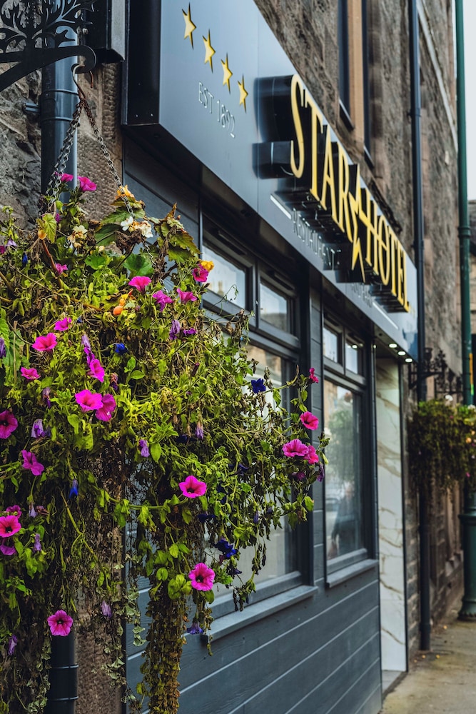 Star Hotel Kingussie 4/28