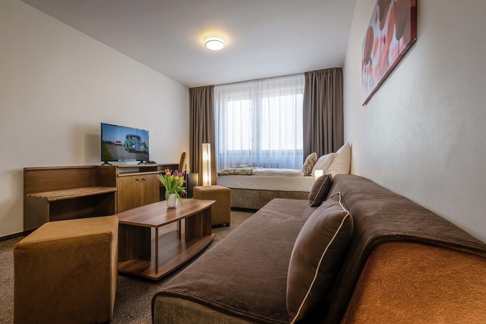 Hotel Satel 27/50