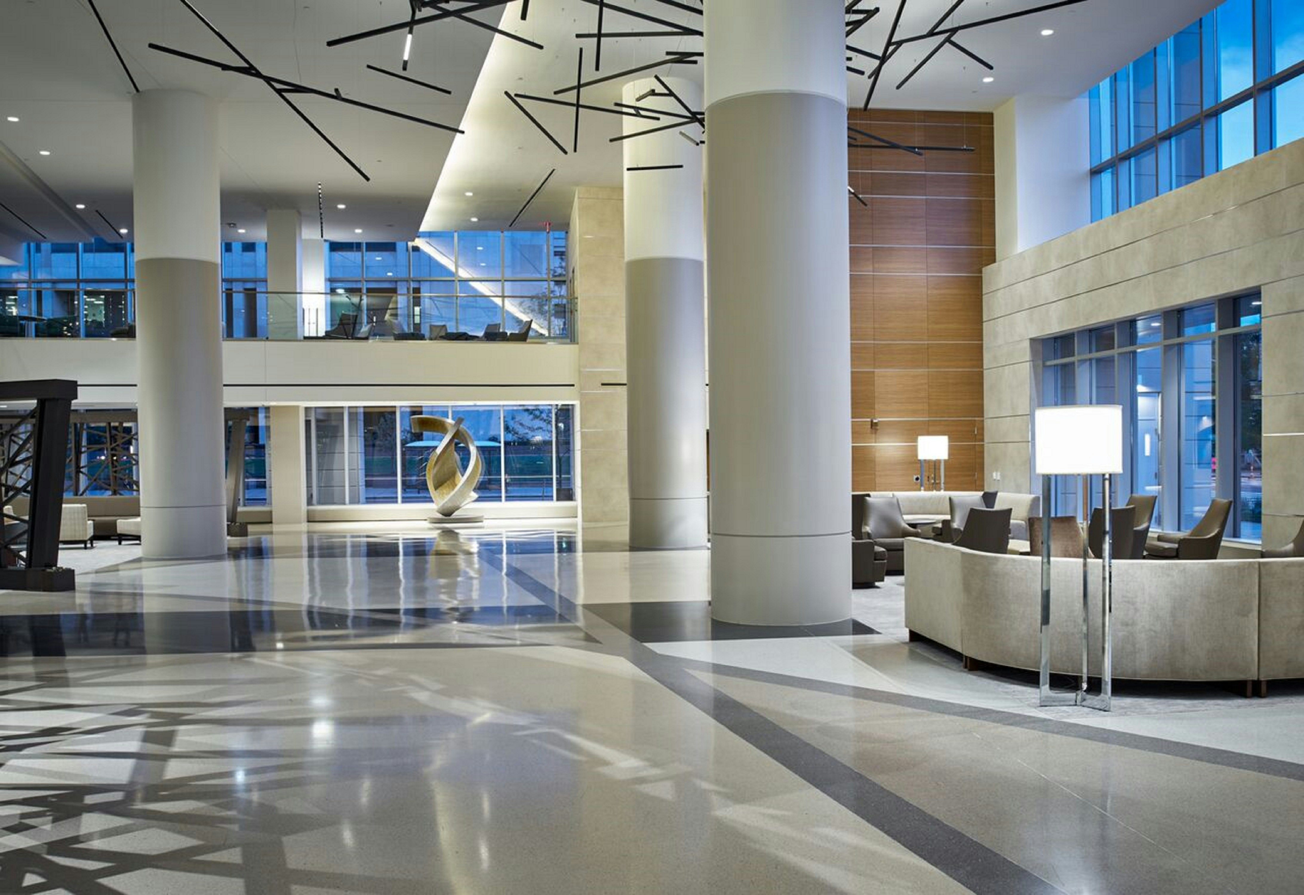 Hilton Cleveland Downtown 8/64