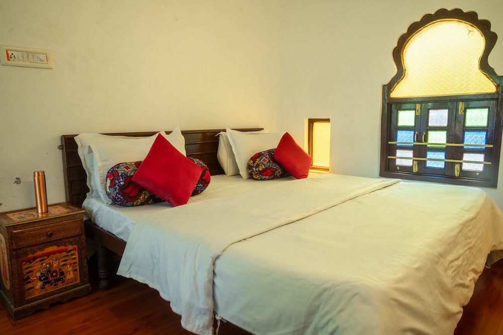 Hotel Lake Ghat Palace، Udaipur 17/53