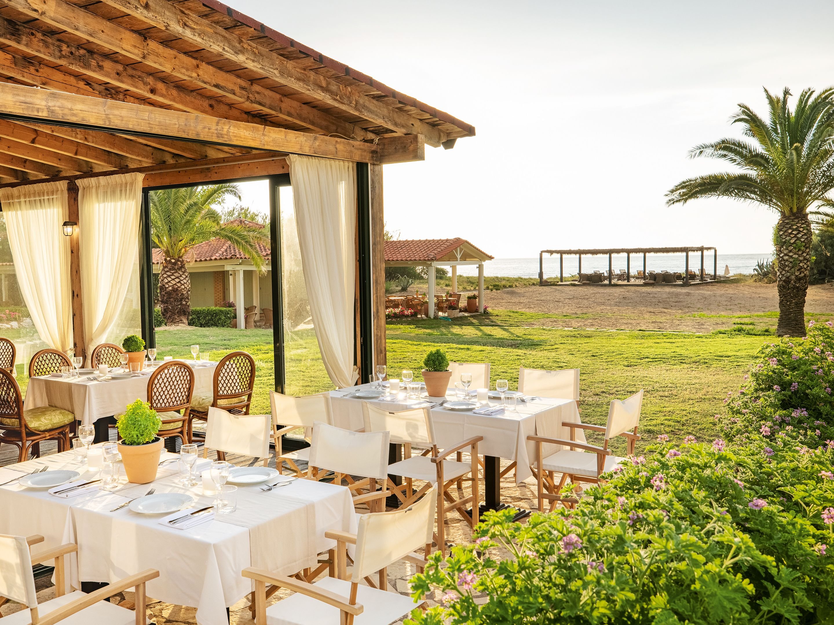 Grecotel LUXME Costa Botanica 7/16