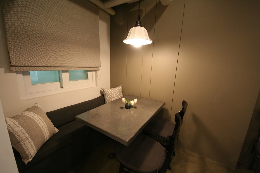Won S Ville Myeongdong 41/49