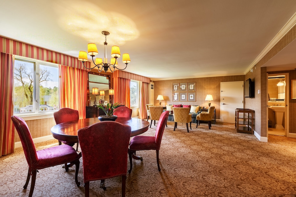 Sleepy Hollow Hotel, a Dolce by Wyndham 48/70