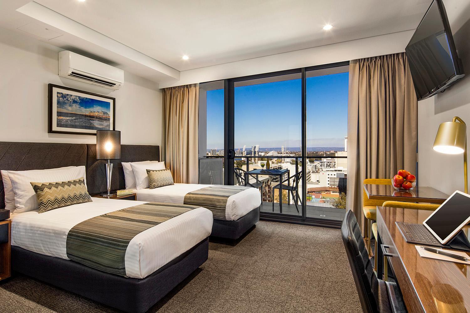 Executive, Studio, Balcony