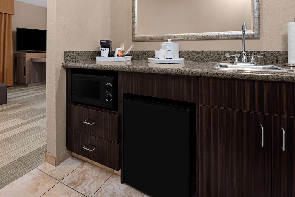 Hampton Inn Suites Banning Beaumont 41/50