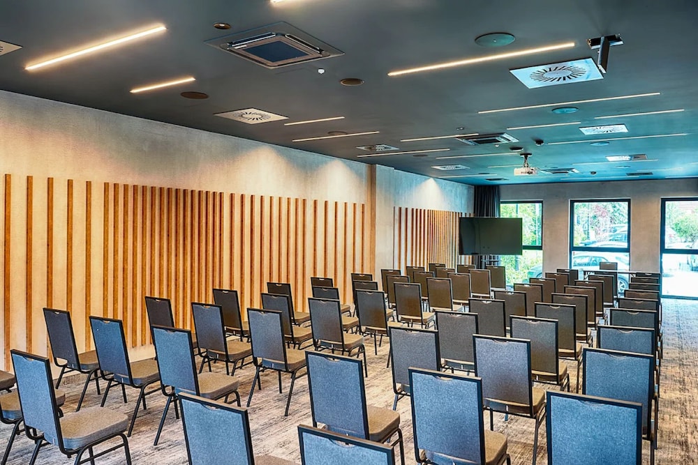 Focus Hotel Premium Bydgoszcz 26/35
