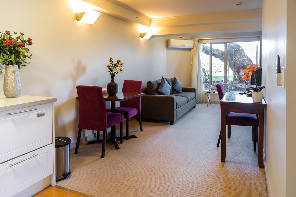 Ocean Breeze Hotel Takapuna 17/41