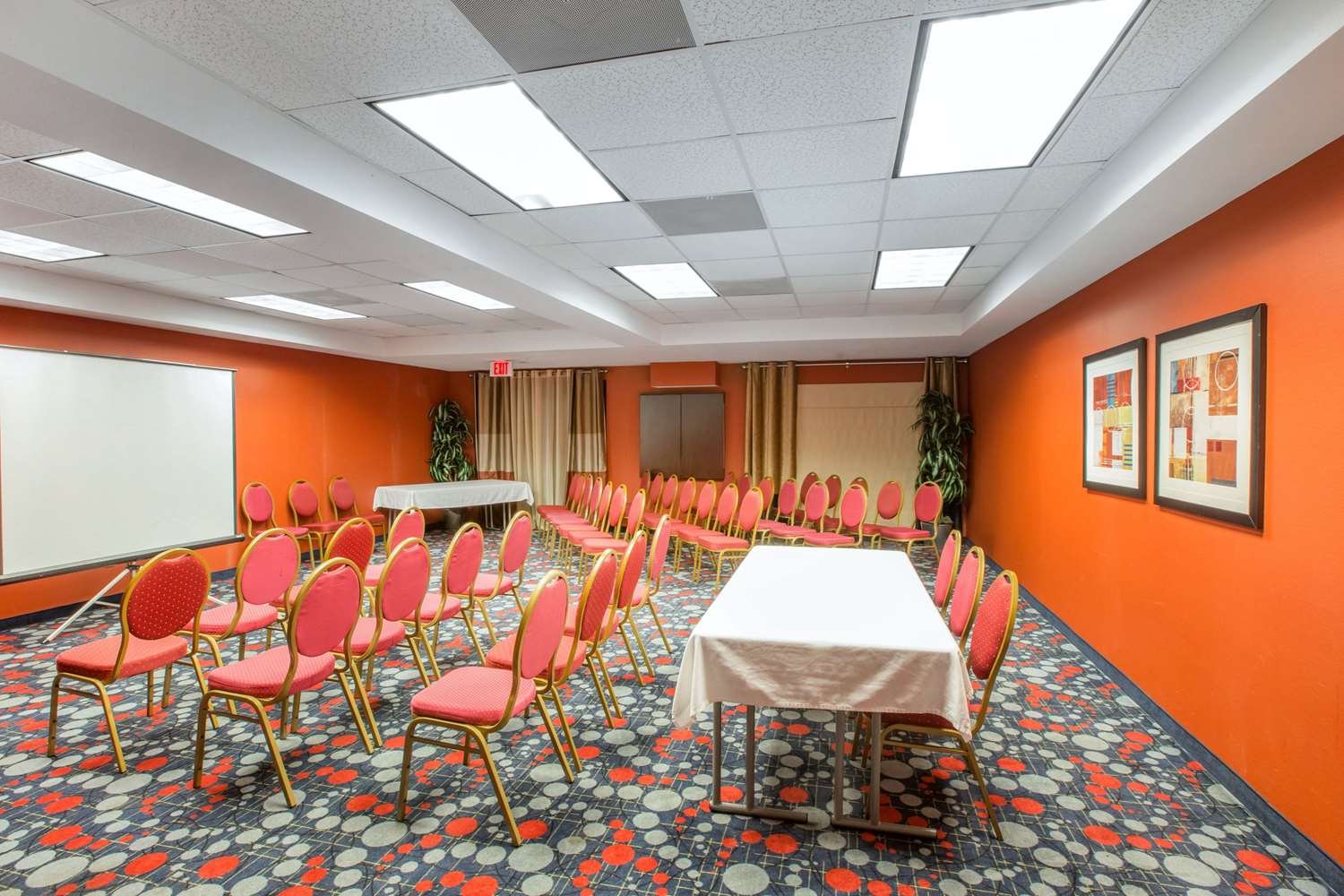 Comfort Suites Locust Grove Atlanta South 23/25