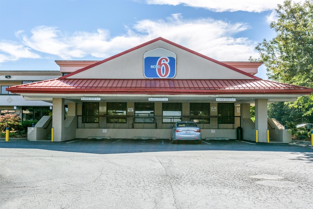 Americas Best Value Inn Edgewood 1/35