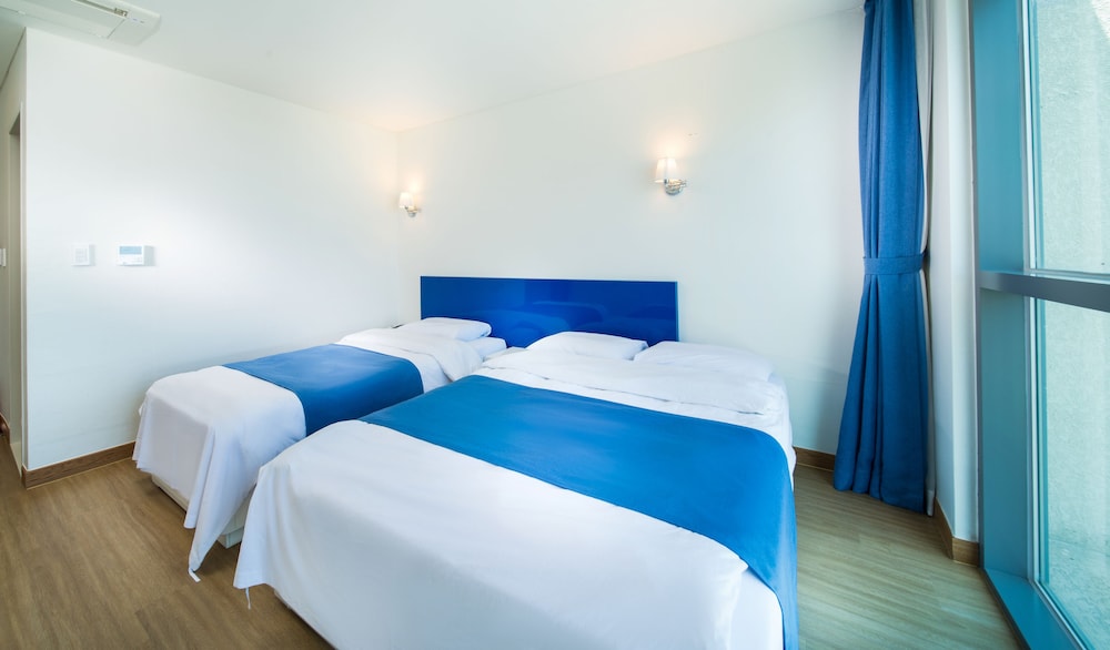 STANDARD, TWIN BEDS