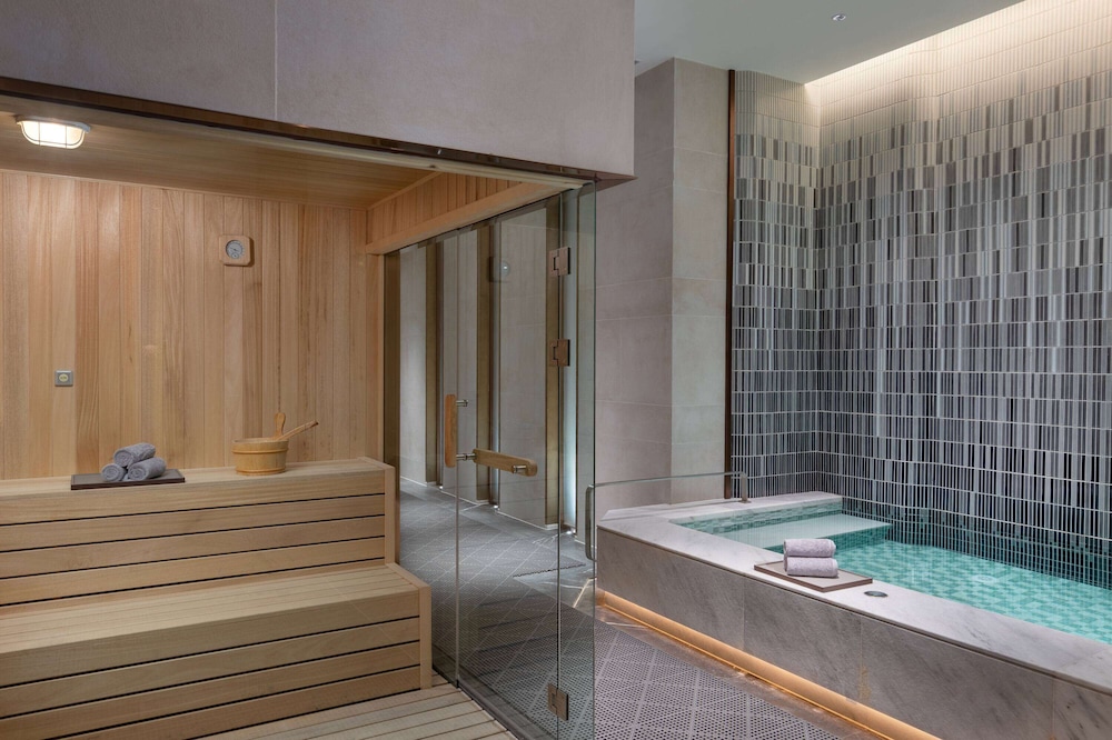Wyndham Grand Shanxi Xiaohe Xincheng 32/62