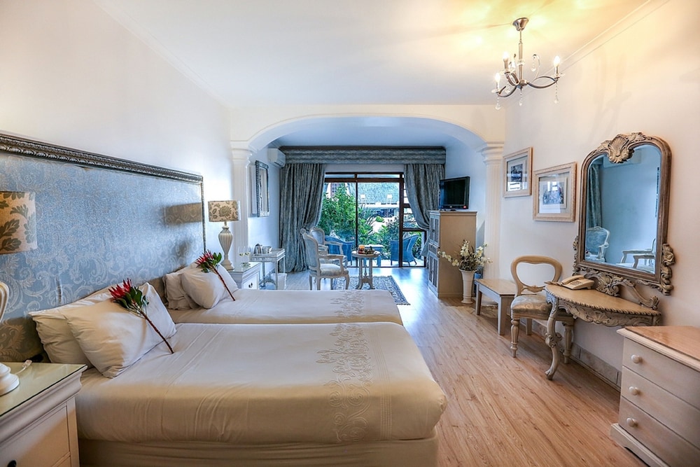 Misty Waves Boutique Hotel 44/79