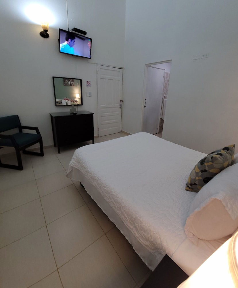 Hotel Class Colonial 17/50