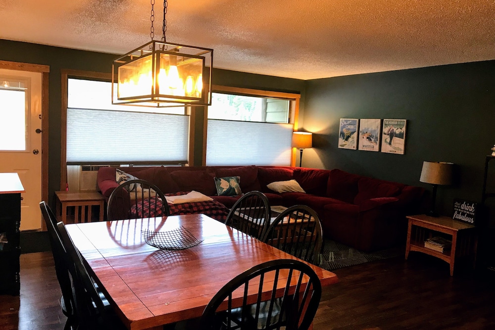 The Griz Inn 50/69
