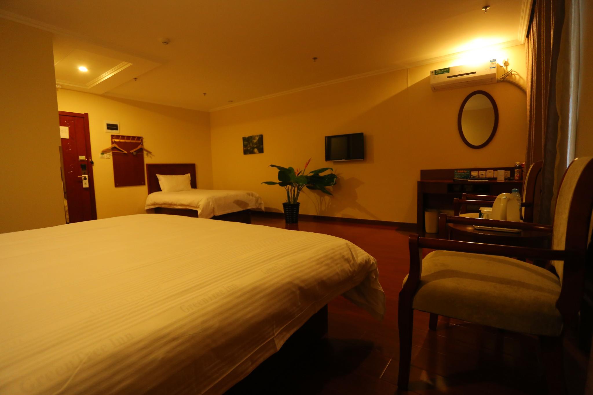 Room at GreenTree Inn Chaoyang Shuangta District Chaoyang Street Fangzhi Road Express Hotel, CHAOYANG