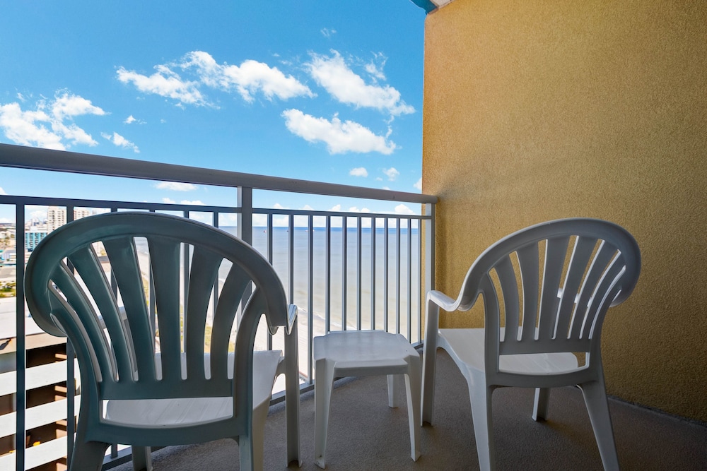 Grand Atlantic Ocean Resort 26/104