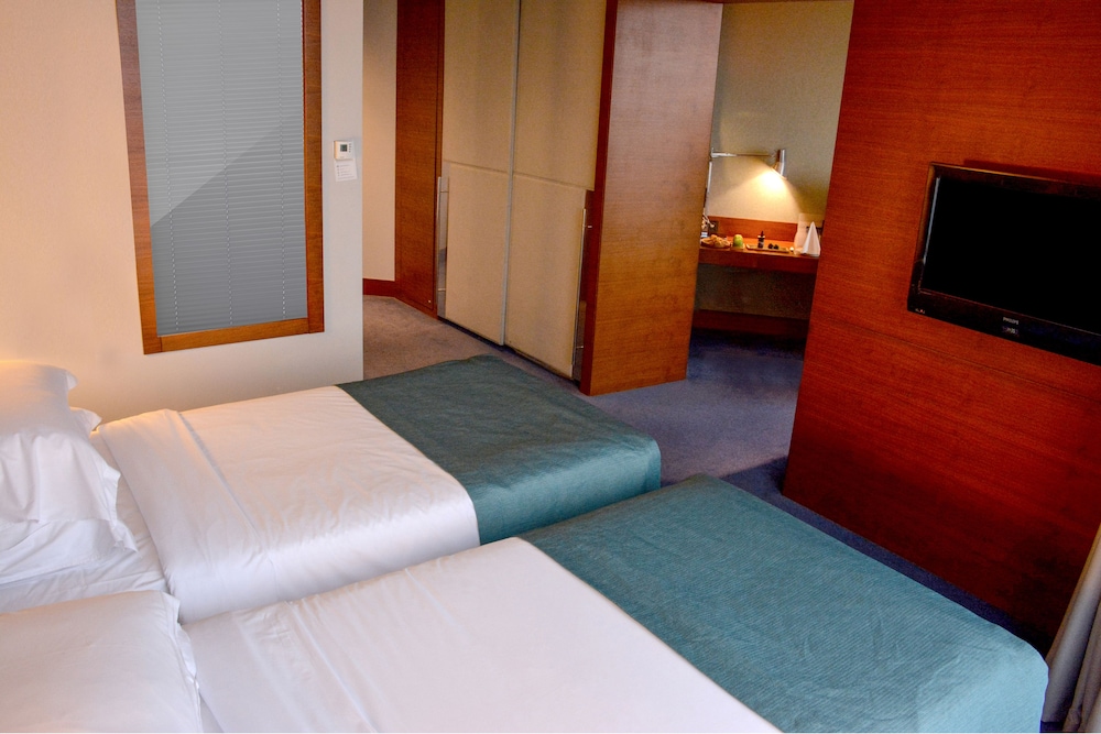 Sheraton Istanbul Atakoy Hotel 25/77