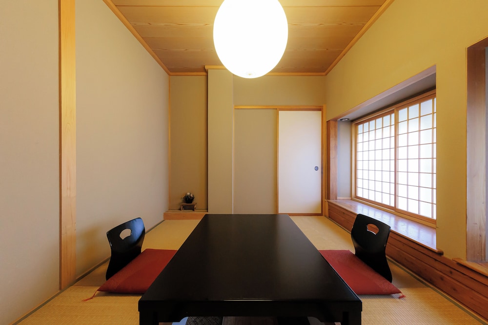 Ryokan Warabino 46/51