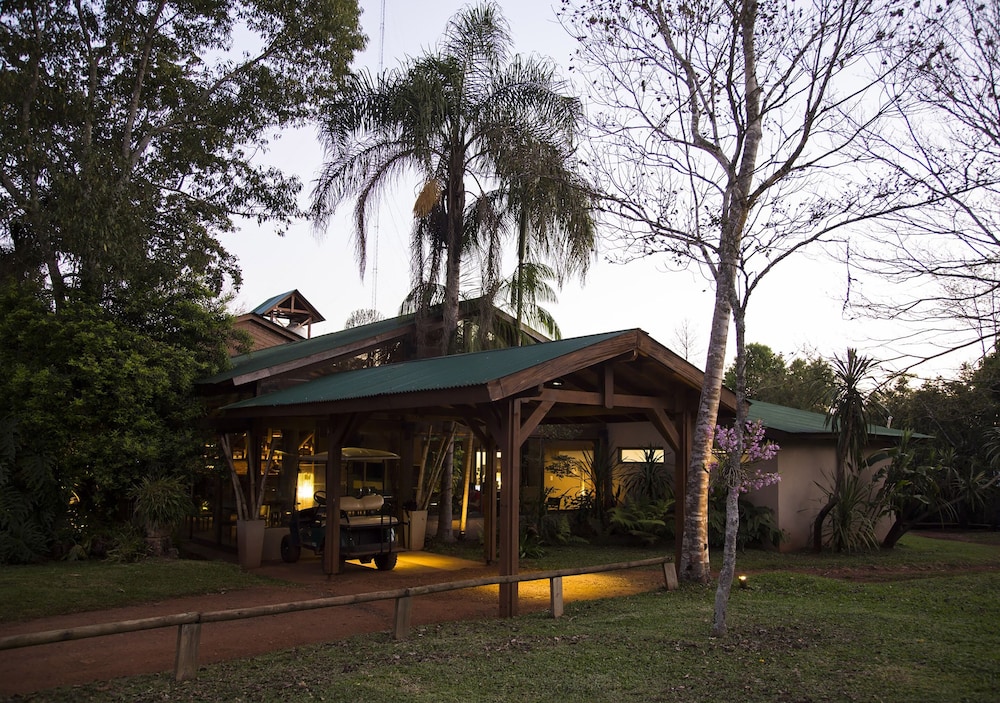 Mocona Virgin Lodge By Don 1/36
