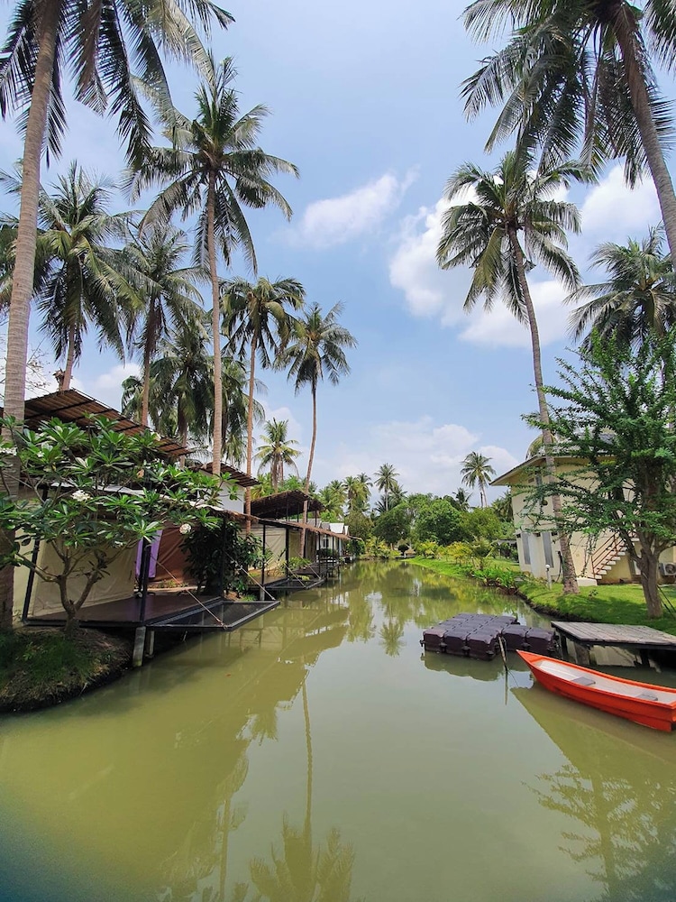 Kalacanal Resort 28/50