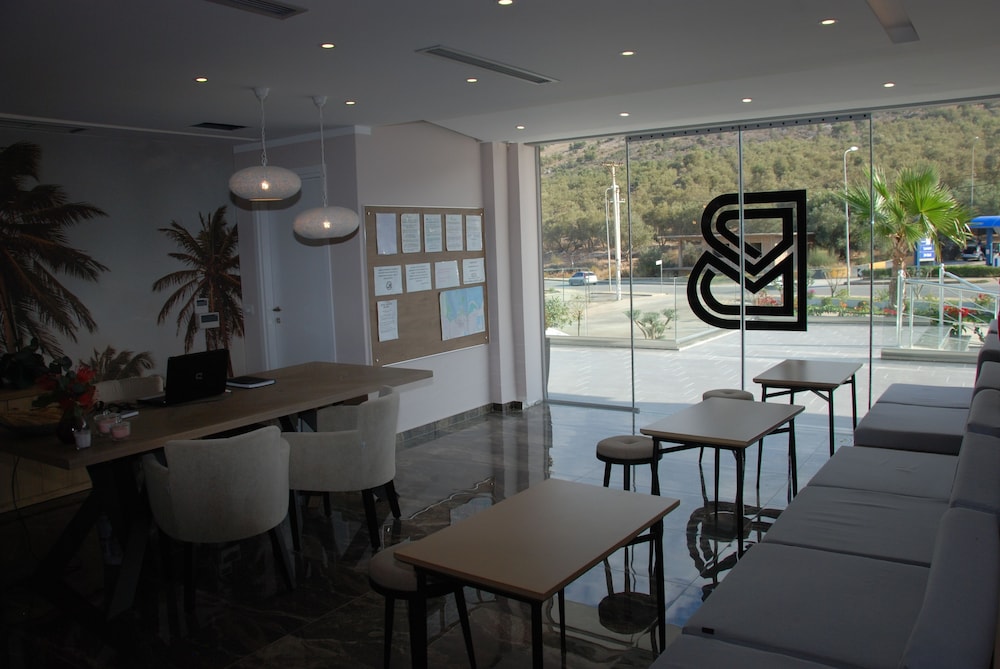 Bianco Hotel 38/61