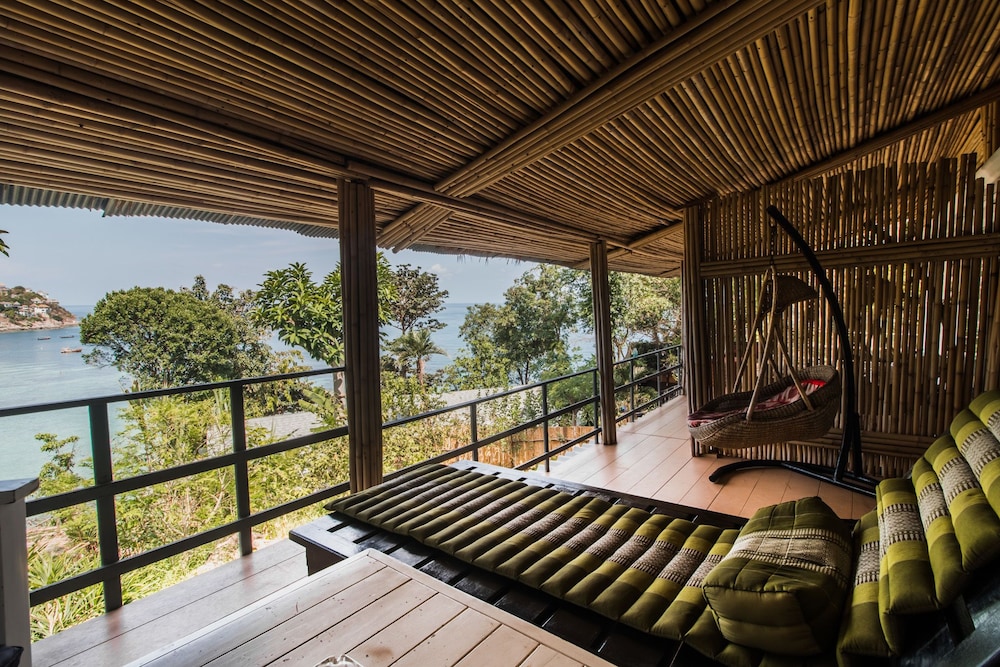 Taatoh Seaview Resort 25/50