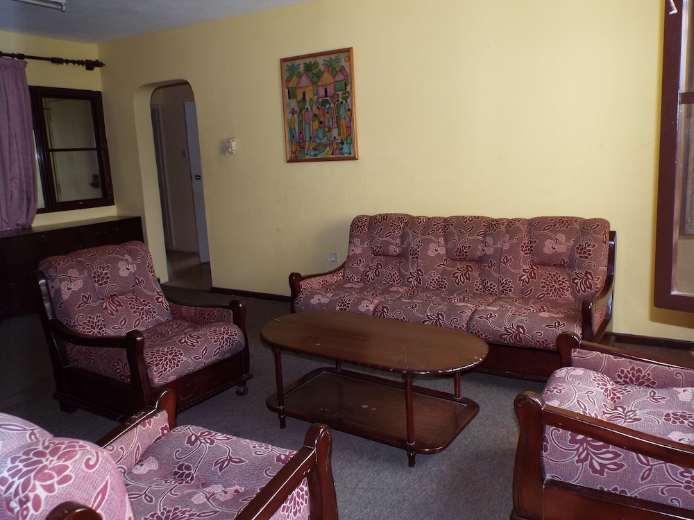 Pekan Hotel 55/71