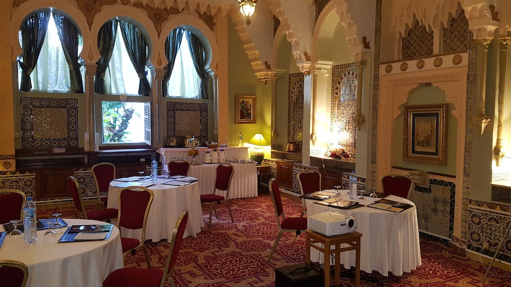 Hotel el Djazair 67/68