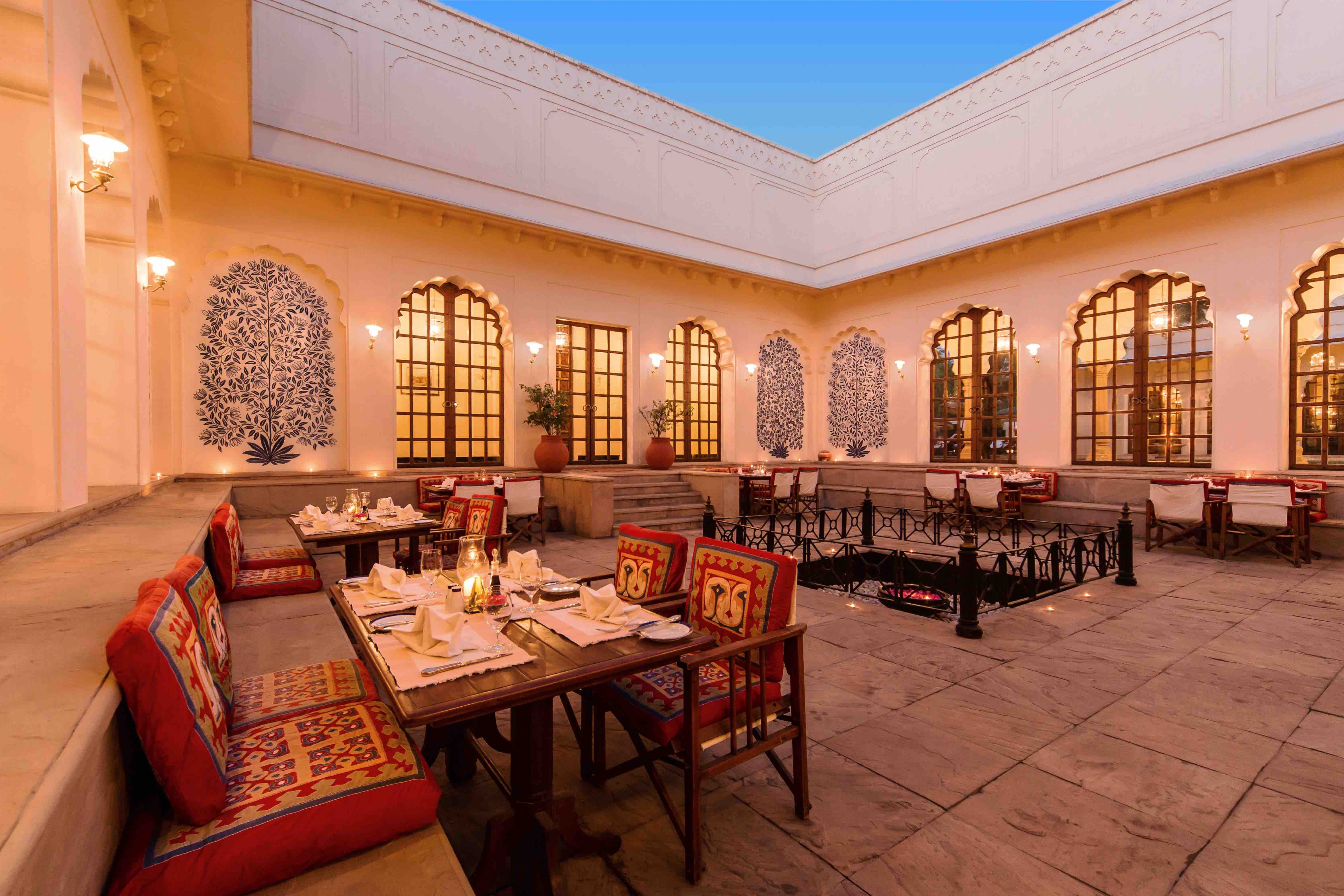 The Oberoi Vanyavilas Wildlife Resort Ranthambhore 12/18