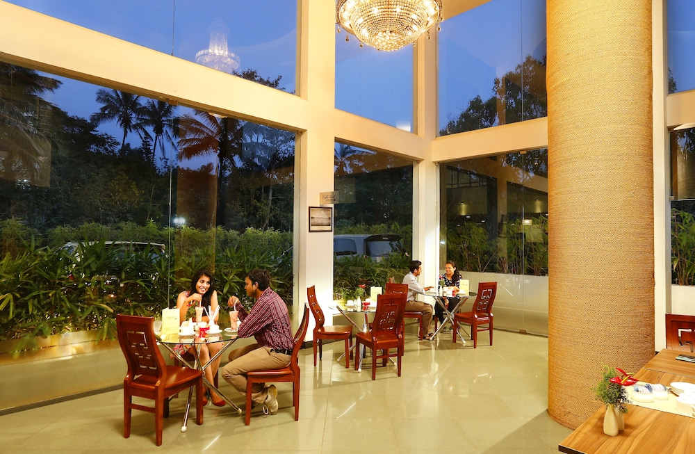 SPICE GROVE HOTELS AND RESORTS 26/39