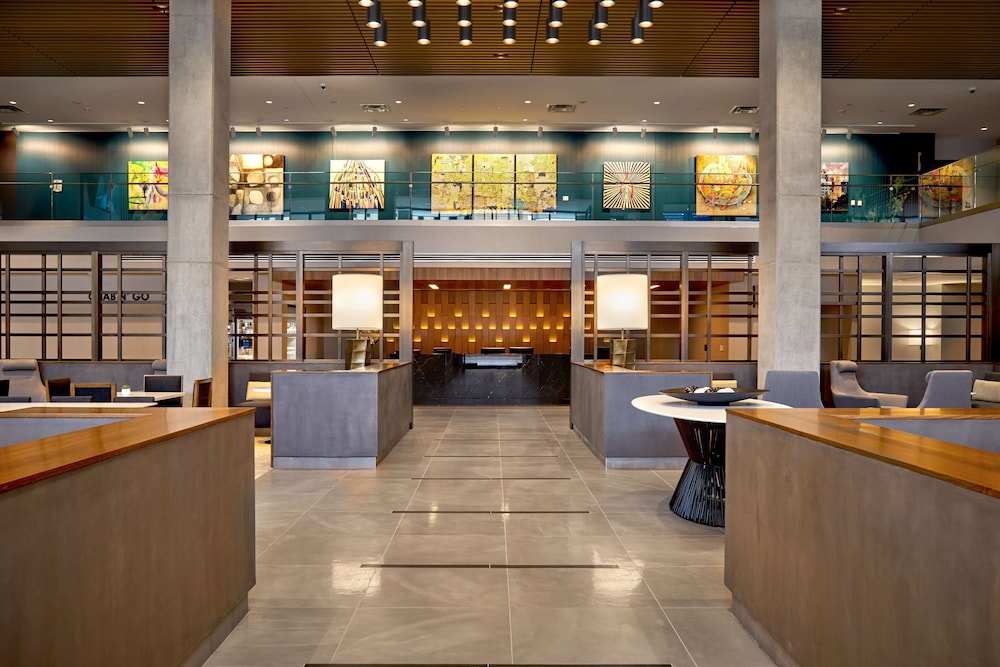 Hilton Des Moines Downtown 54/70