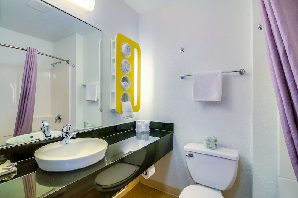 Motel6 Arlington Heights, IL - Chicago North Central 36/42