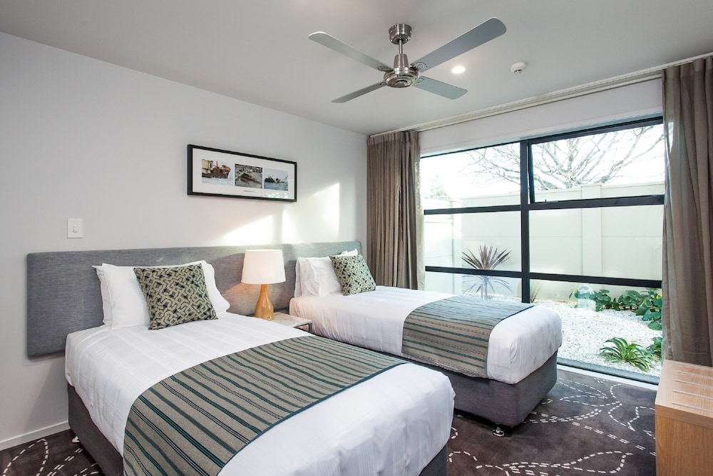 2 Bedrooms, Spa, Suite