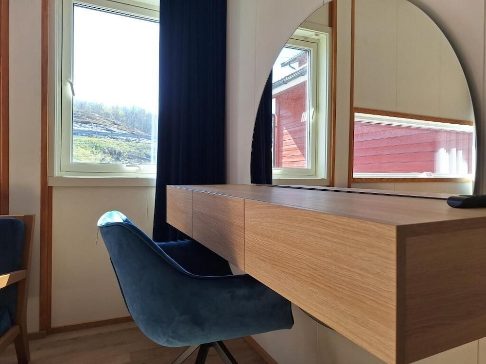 Tjeldsundbrua Hotel 3/50