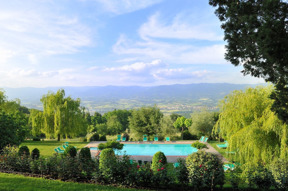 Villa Campestri Olive Oil Resort 35/48