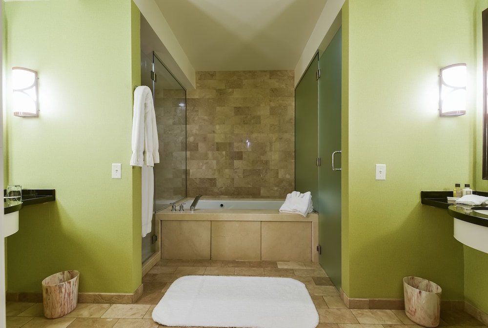 Morongo Casino Resort Spa 18/72
