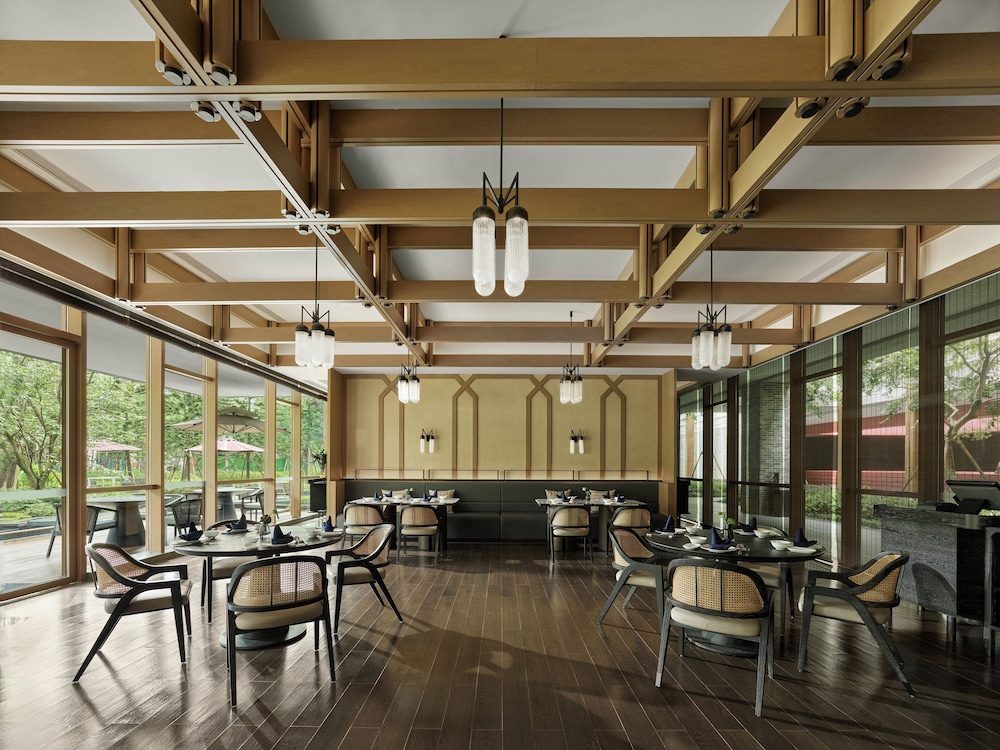 Banyan Tree Dongguan Songshan Lake 37/60