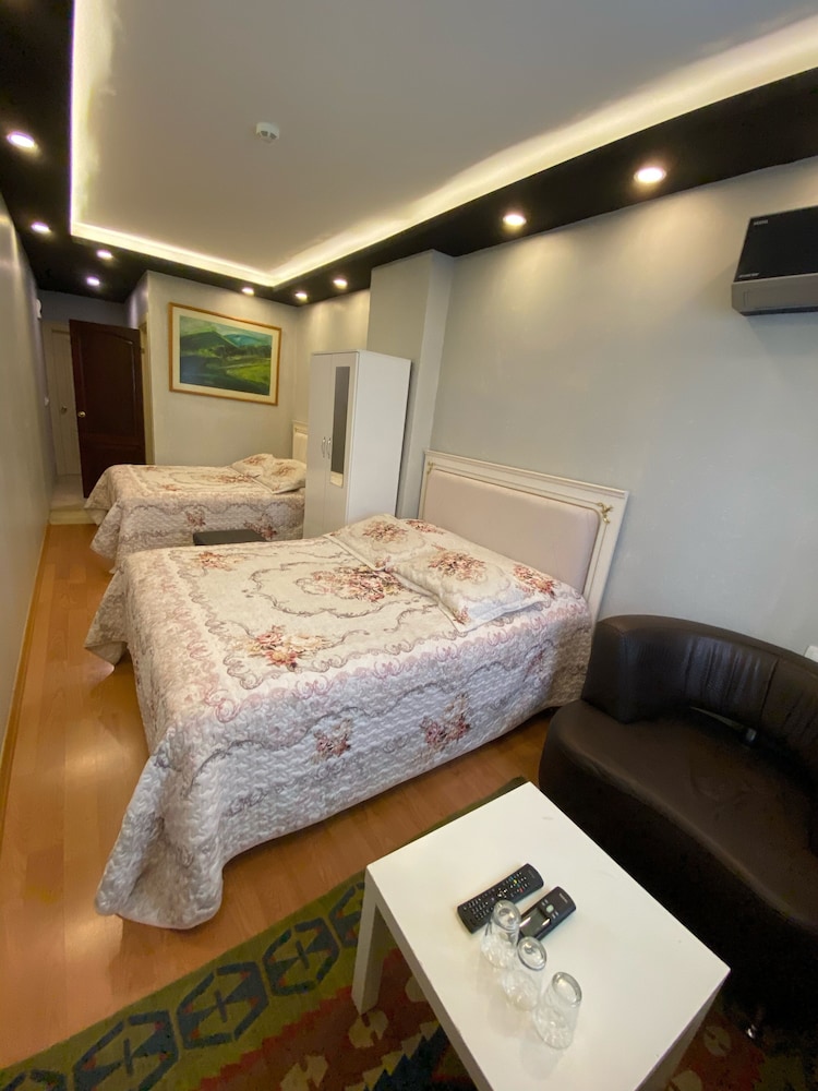 Mehmet Bey Hotel 27/70