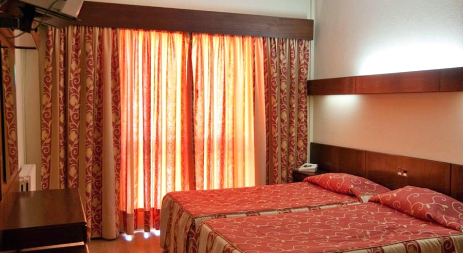 Costa de Prata Hotel Spa 10/21